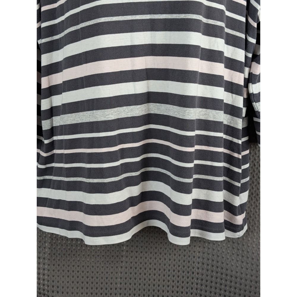 Croft & Barrow Womens 2X Striped 3/4 Sleeve Notched V-Neck Knit Top Grey Pink - Picture 5 of 11